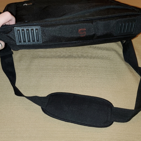 Used laptop briefcase 🌞 - Picture 8 of 8